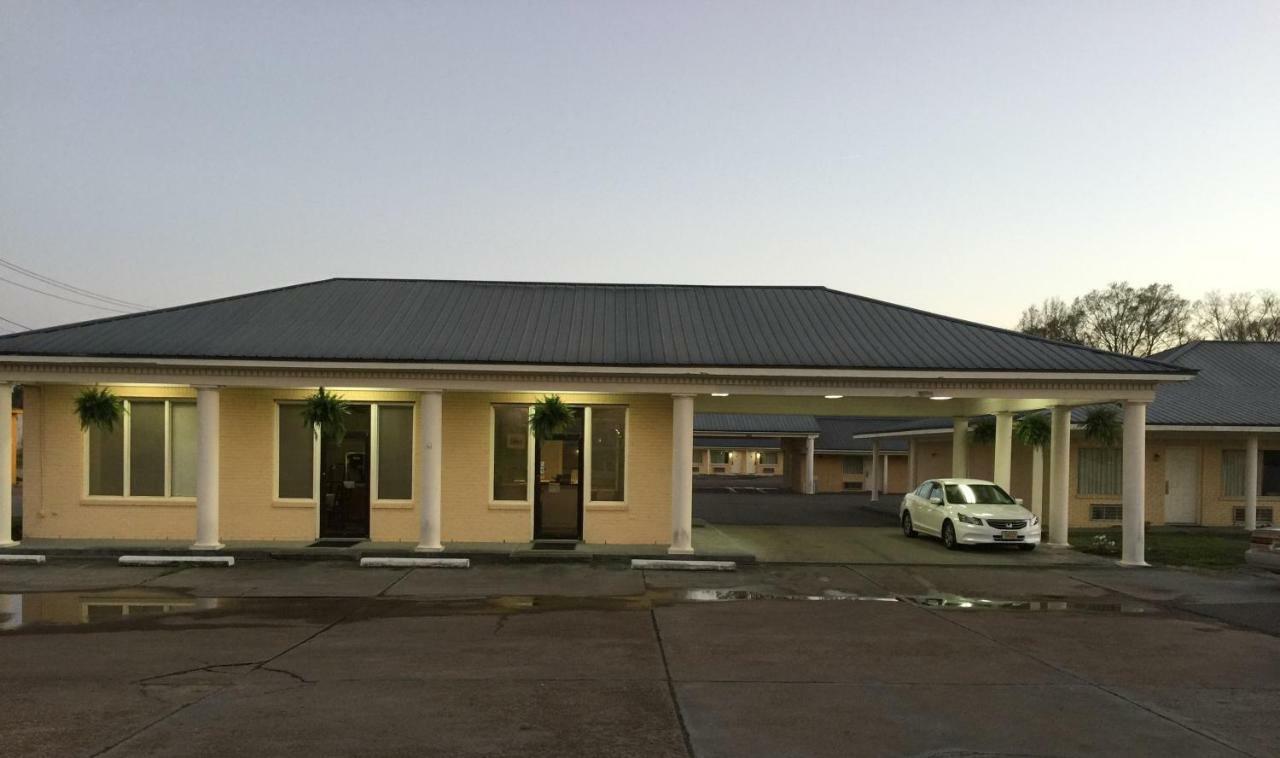 Stay Express Inn & Suites Demopolis Екстериор снимка